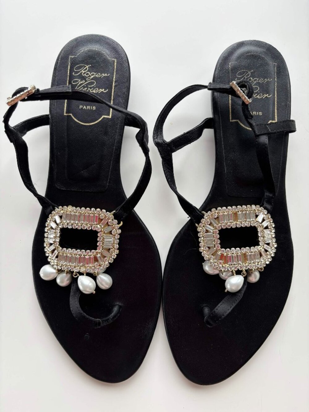 Roger Vivier Black Sandal with Applique Size 37